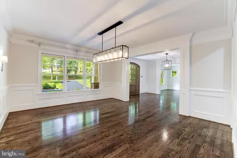 7906 Old Falls Rd, Mclean, VA 22102 photo 25