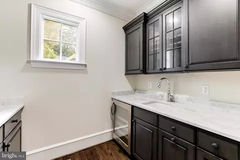 7906 Old Falls Rd, Mclean, VA 22102 photo 22