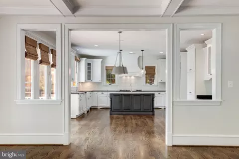 7906 Old Falls Rd, Mclean, VA 22102 photo 37