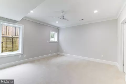 7106 Enterprise Ave, Mclean, VA 22101 photo 44