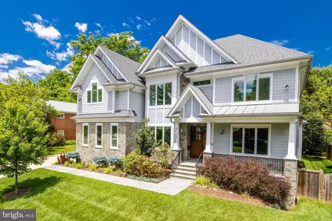 7106 Enterprise Ave, Mclean, VA 22101
