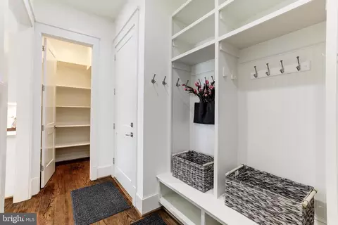 7106 Enterprise Ave, Mclean, VA 22101 photo 24