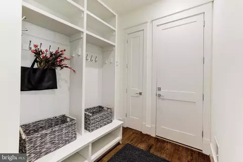 7106 Enterprise Ave, Mclean, VA 22101 photo 25