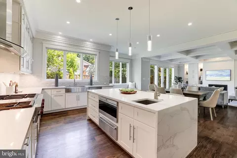 7106 Enterprise Ave, Mclean, VA 22101 photo 18