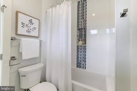 7106 Enterprise Ave, Mclean, VA 22101 photo 34