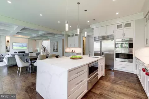 7106 Enterprise Ave, Mclean, VA 22101 photo 19