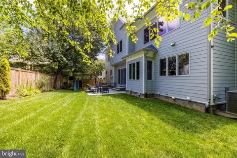 7106 Enterprise Ave, Mclean, VA 22101 photo 48