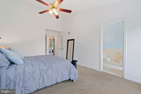 6320 Millwood Cir, Springfield, VA 22152 photo 16