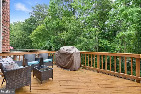 6320 Millwood Cir, Springfield, VA 22152 photo 12