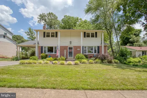 6968 Conservation Dr, Springfield, VA 22153