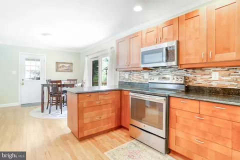 6968 Conservation Dr, Springfield, VA 22153 photo 19