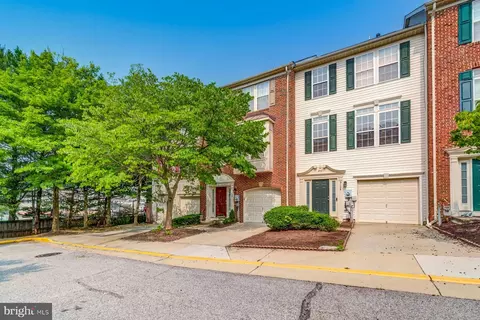 9126 Aventon Ct, Lorton, VA 22079