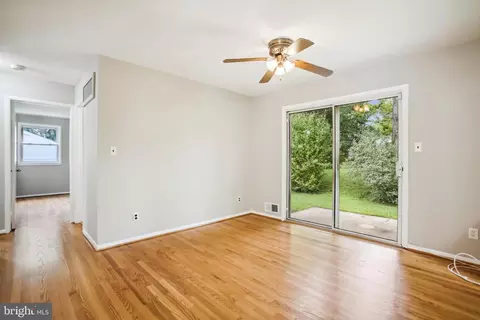 7910 Gosport Ln, Springfield, VA 22151 photo 7