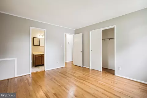 7910 Gosport Ln, Springfield, VA 22151 photo 16