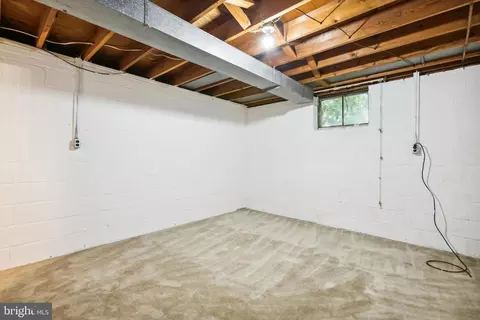 7910 Gosport Ln, Springfield, VA 22151 photo 38