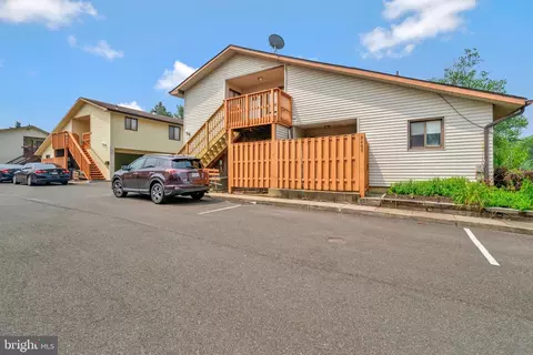 8402 Benecia Ct #26, Alexandria, VA 22309