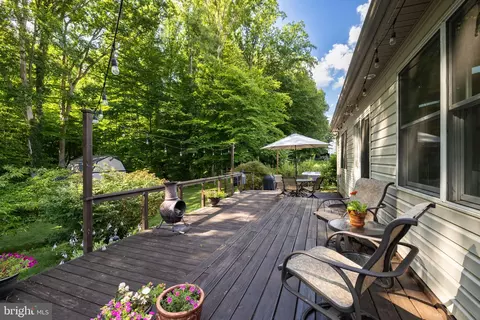 6963 Conservation Dr, Springfield, VA 22153 photo 37