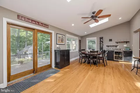 6963 Conservation Dr, Springfield, VA 22153 photo 9
