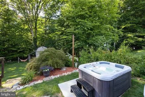 6963 Conservation Dr, Springfield, VA 22153 photo 32