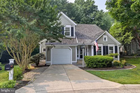 11600 Springhouse Pl, Reston, VA 20194