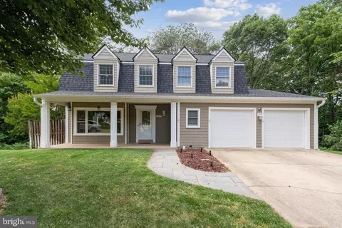 3302 Gentle Ct, Alexandria, VA 22310