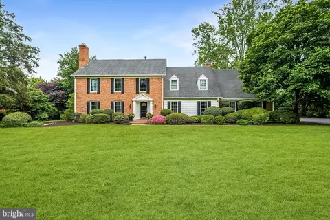 8409 Weller Ave, Mclean, VA 22102 photo 4