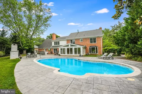 8409 Weller Ave, Mclean, VA 22102 photo 13