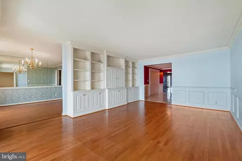 5902 Mount Eagle Dr #1408, Alexandria, VA 22303