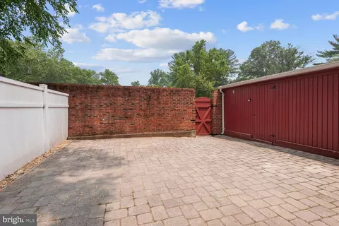 8302 Wickham Rd, Springfield, VA 22152 photo 26
