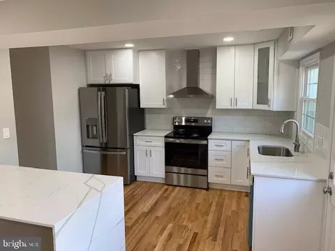 8302 Wickham Rd, Springfield, VA 22152
