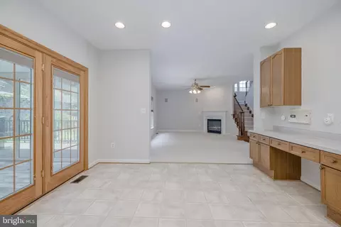 6090 Deer Ridge Trl, Springfield, VA 22150 photo 20