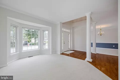 6090 Deer Ridge Trl, Springfield, VA 22150 photo 8