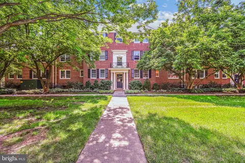 1509 Belle View Blvd #A-2, Alexandria, VA 22307