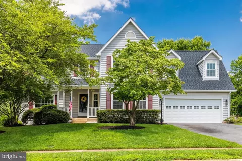 3404 Hidden Meadow Dr, Fairfax, VA 22033