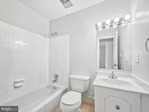 8991 Omega Ct, Springfield, VA 22152 photo 18