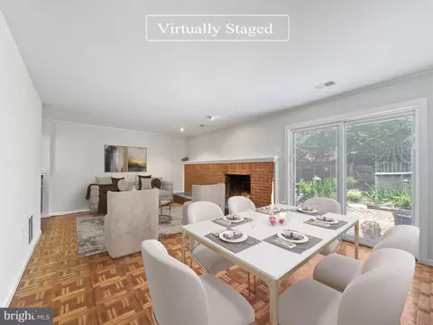 8991 Omega Ct, Springfield, VA 22152 photo 2