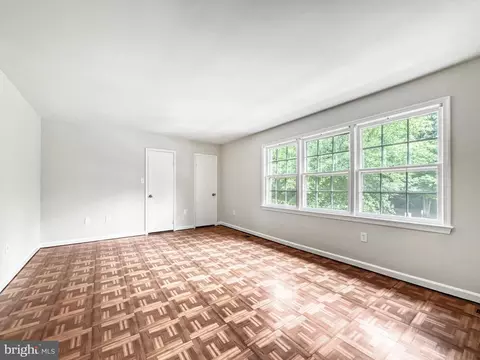 8991 Omega Ct, Springfield, VA 22152 photo 20