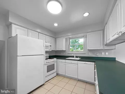 7413 Charlotte St, Springfield, VA 22150 photo 15