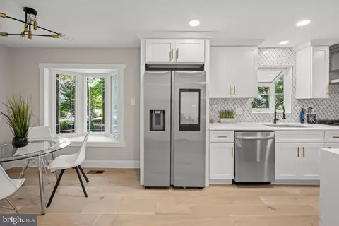 7782 Tangier Dr, Springfield, VA 22153 photo 15