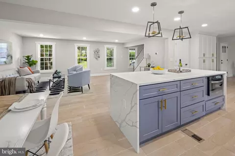 7782 Tangier Dr, Springfield, VA 22153 photo 6