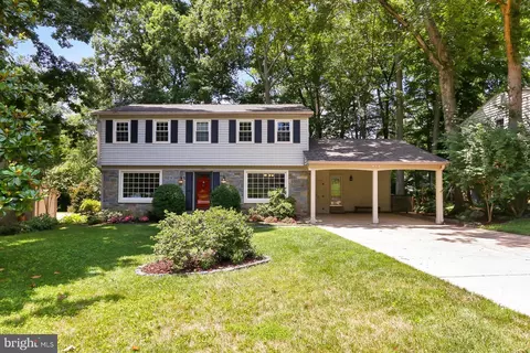 3108 Northwood Rd, Fairfax, VA 22031