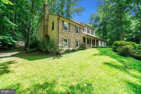 11819 Clara Way, Fairfax Station, VA 22039
