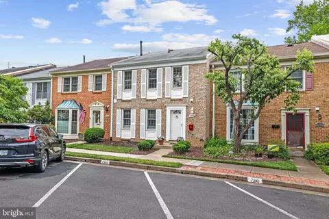 7339 Eldorado St, Mclean, VA 22102 photo 2