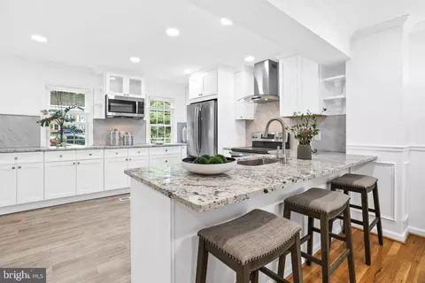 7339 Eldorado St, Mclean, VA 22102 photo 9