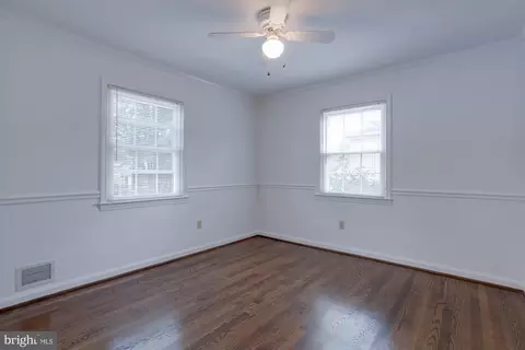 1014 Maple Ave E, Vienna, VA 22180 photo 39