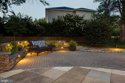 1014 Maple Ave E, Vienna, VA 22180 photo 83