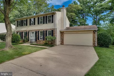 3430 Kings Cross Rd, Alexandria, VA 22303