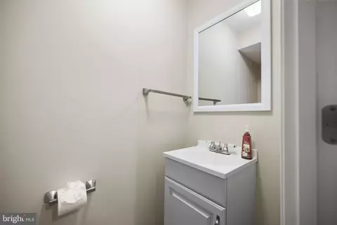 8339 Brookvale Ct, Springfield, VA 22153 photo 25