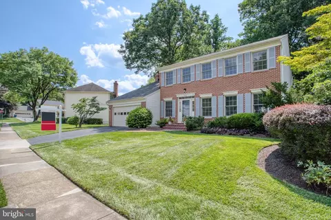 7852 Roundabout Way, Springfield, VA 22153