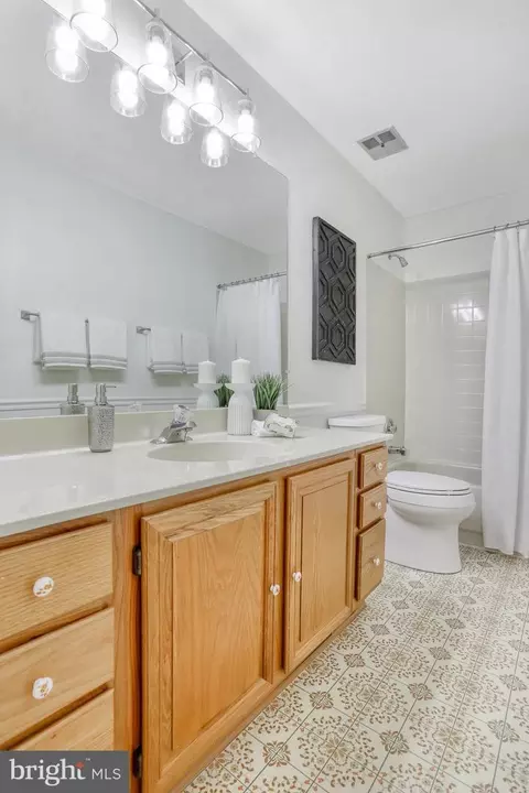 7852 Roundabout Way, Springfield, VA 22153 photo 53